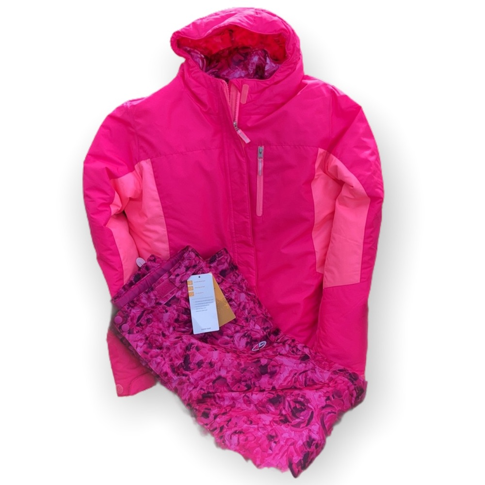 ⚜️Bright Pink Winter Jacket and Snow Pants!